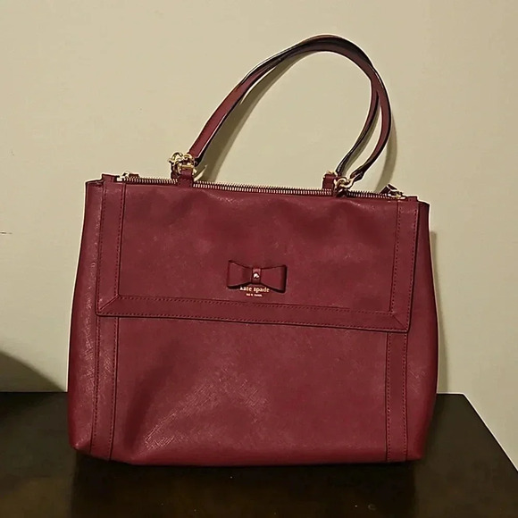 Kate Spade Leather Shoulder Bag with Bow NWOT! - Picture 1 of 11